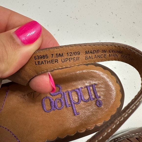 Clark’s Indigo Women’s Wedge Sandals 7.5 Brown Leather Adjustable Strappy Woven - Picture 7 of 8